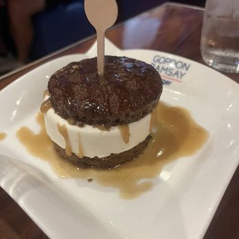 Gordon Ramsay Burger Las Vegas - Burgers Near Me - Las Vegas, Nevada Gordon Ramsay Burger Las Vegas - Burgers Near Me - Las Vegas, Nevada
