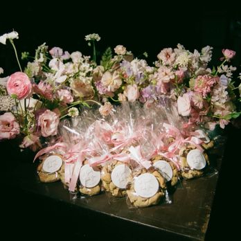 Eveni Floral Design - Floral Designers Near Me - Diamond Bar, California Eveni Floral Design - Floral Designers Near Me - Diamond Bar, California