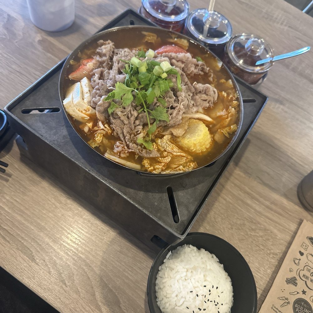 Boiling Point - #4 Beef Hot Soup - Taiwanese Near Me - San Jose, California Boiling Point - #4 Beef Hot Soup - Taiwanese Near Me - San Jose, California