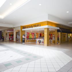 Cumberland Mall