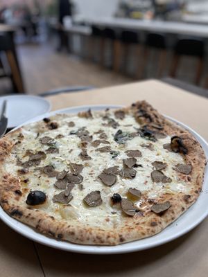 L’Antica Pizzeria da Michele by null L’Antica Pizzeria da Michele by null