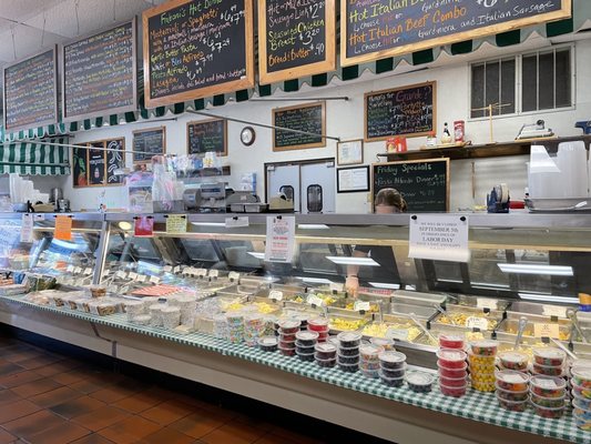 Fraboni's Italian Specialties & Delicatessen by null
