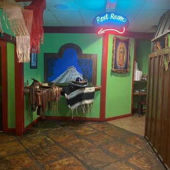 Labamba Mexican Cafe - the interior of the restaurant - Mexican Near Me - Dothan, Alabama Labamba Mexican Cafe - the interior of the restaurant - Mexican Near Me - Dothan, Alabama