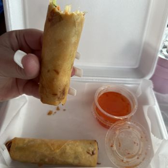 Dalis Lao Thai Cafe - Veggie spring rolls - Thai Near Me - Sanford, Florida