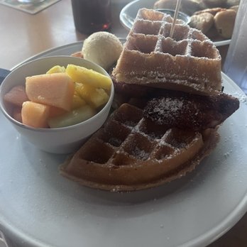 Studio Diner - Chicken & Waffle w/ fruit - American Near Me - San Diego, California Studio Diner - Chicken & Waffle w/ fruit - American Near Me - San Diego, California