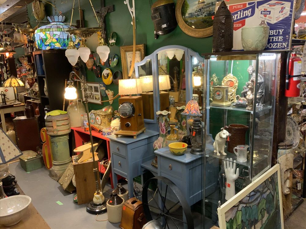 Riverside Antique Mall