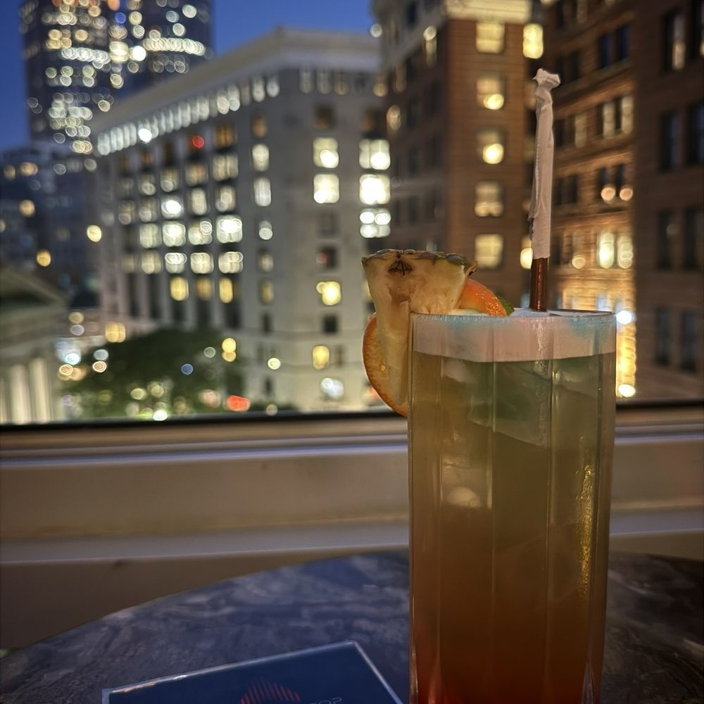 Midnight sunrise cocktail Midnight sunrise cocktail