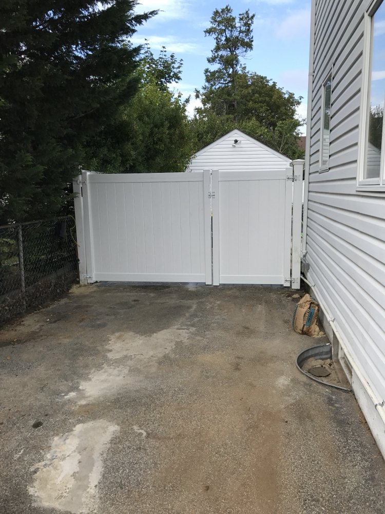 Slide of M&S Elite Contracting