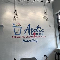Arctic Spoon - Front counter wall