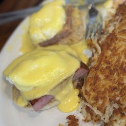 Eggs Benedict