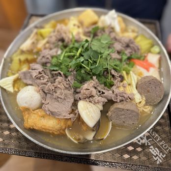 Tasty Pot - Taiwanese Supreme Spicy Hot Soup (none) - Hot Pot Near Me - Palo Alto, California