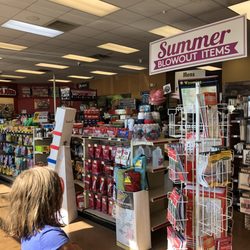 Sinclair - Inside store