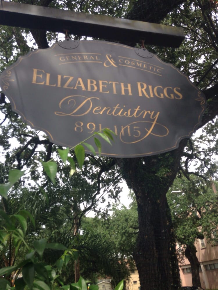RIGGS ELIZABETH E, DDS - Updated December 2025 - 24 Reviews - 3442 ...
