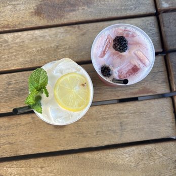 Bobby Hotel Rooftop Lounge - Mocktails - Cocktail Bars Near Me - Nashville, Tennessee Bobby Hotel Rooftop Lounge - Mocktails - Cocktail Bars Near Me - Nashville, Tennessee