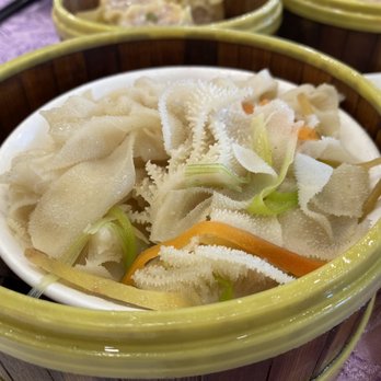 Golden Palace - steamed beef tripes w/ginger scallion sauce - Dim Sum Near Me - Brooklyn, New York Golden Palace - steamed beef tripes w/ginger scallion sauce - Dim Sum Near Me - Brooklyn, New York