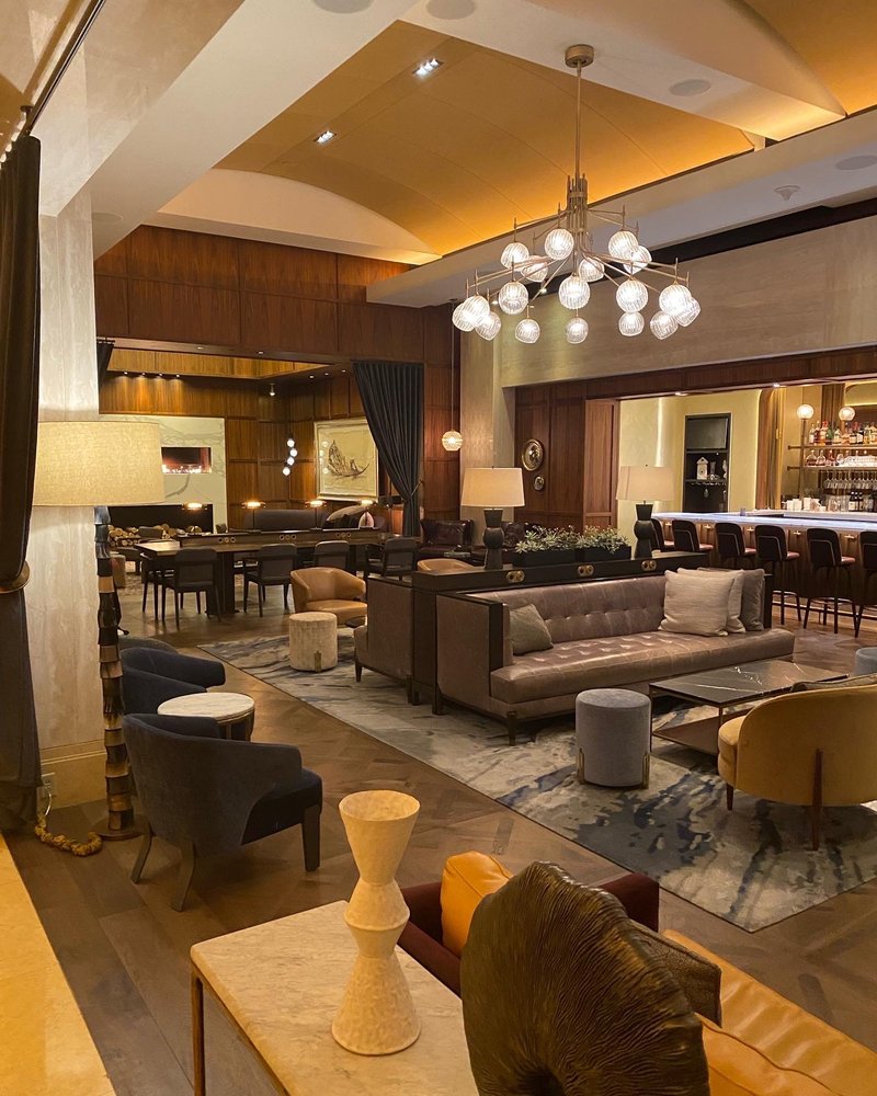 Avery Bar