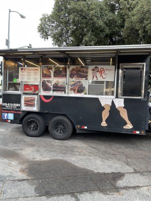Rodney's Ribs Food Truck by null