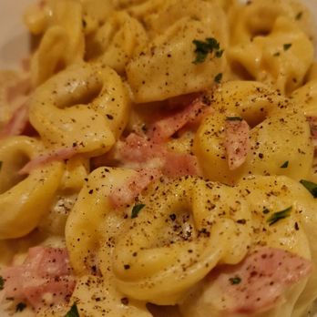 Roma - Tortelloni alla Panna - Italian Near Me - Viernheim, HE Roma - Tortelloni alla Panna - Italian Near Me - Viernheim, HE