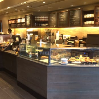 星巴克 - Great Food Options - Coffee & Tea Near Me - Hong Kong, HK