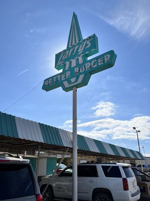 Larry's Better Burger Drive-In by null