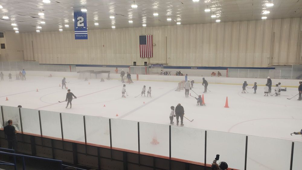 city-of-long-beach-ice-arena-updated-december-2024-150-w-bay-dr