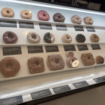 Doughnut Plant - Donuts Near Me - Brooklyn, New York