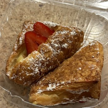 7 Leaves Cafe - Coffee & Tea Near Me - Fountain Valley, California