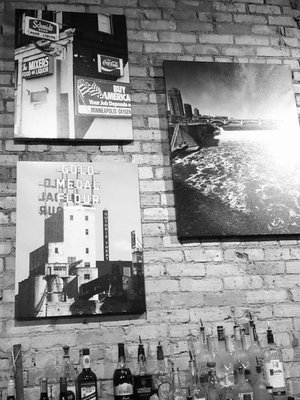 Maxwell's American Pub by null