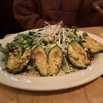 The Cheesecake Factory - Thai Chicken Salad, but substitute avocados for chicken to make it vegan - Desserts Near Me - Annapolis, Maryland The Cheesecake Factory - Thai Chicken Salad, but substitute avocados for chicken to make it vegan - Desserts Near Me - Annapolis, Maryland