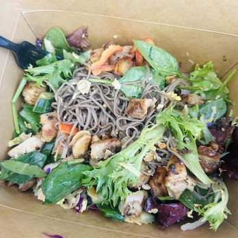 Little Ground Cafe - Chicken soba salad - Coffee & Tea Near Me - Glendale, California