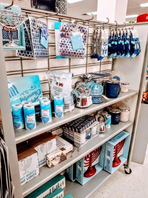 TJ MAXX - Updated February 2026 - 26 Photos & 24 Reviews - 7800