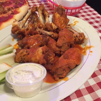Pat's Pizza Plus - Medium wings - Pizza Near Me - Phoenix, Arizona