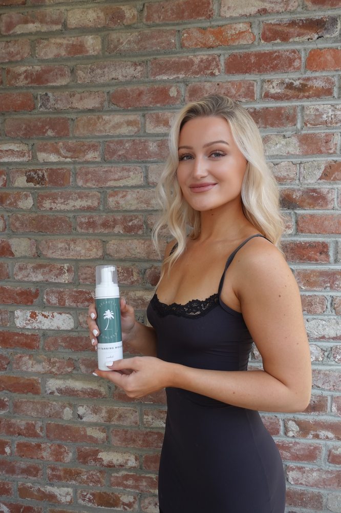 Secretly Sunless Logo