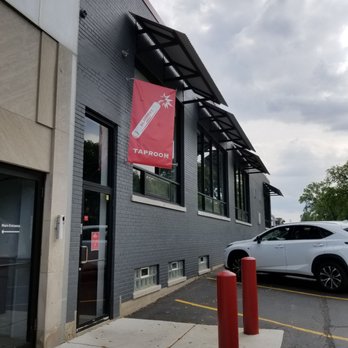 Alarmist Brewing & Taproom - Front entrance - Breweries Near Me - Chicago, Illinois