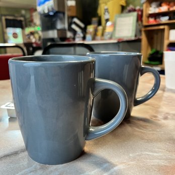 Lil Black Bear Cafe - Warm coffee - Sandwiches Near Me - Pigeon Forge, Tennessee