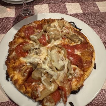 DiCicco's Italian Restaurant of Sanger - Kids pizza. - Italian Near Me - Sanger, California