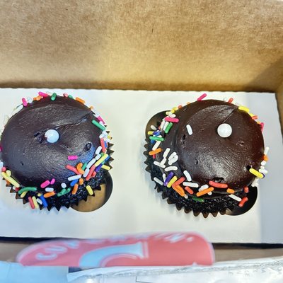 Cupcakin' Bake Shop by null