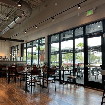 First Watch - Breakfast & Brunch Near Me - Tampa, Florida