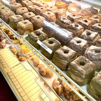 Happy Donuts - Display - Donuts Near Me - Burlingame, California Happy Donuts - Display - Donuts Near Me - Burlingame, California