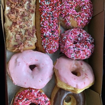 Donut Nook - Maple bar with Bacon, Cherry doughnuts, chocolate doughnuts - Donuts Near Me - Vancouver, Washington