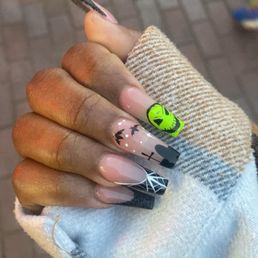 The Nightmare Before Christmas inspired nails. Done by Kenny The Nightmare Before Christmas inspired nails. Done by Kenny