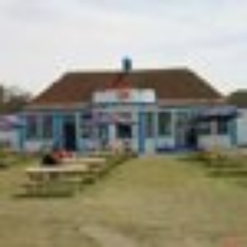 Hove Lagoon Pavilion - from http://www.brighton-hove.gov.uk/index.cfm?request=c1101521 - Skate Parks Near Me - Brighton, BNH