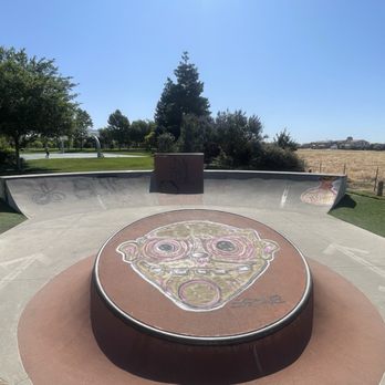Derr-Okamoto Community Park - Parks Near Me - Elk Grove, California