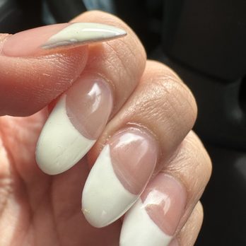 Queen Nails - Close up of the streakyness - Nail Salons Near Me - Anaheim, California Queen Nails - Close up of the streakyness - Nail Salons Near Me - Anaheim, California