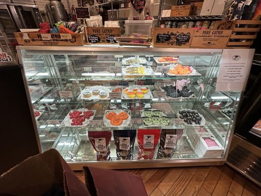 New England Dog Biscuit Company by null