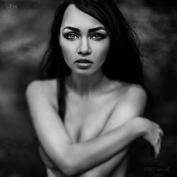 FixThePhoto - Photo retouching service for glamour photographers.