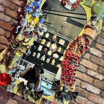 Piece A Cake - Gotta take a Selfie - Coffee & Tea Near Me - New York, New York Piece A Cake - Gotta take a Selfie - Coffee & Tea Near Me - New York, New York