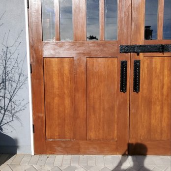 Paint Up Revamp - This was what the previous painter did it looked horrible - Painters Near Me Paint Up Revamp - This was what the previous painter did it looked horrible - Painters Near Me
