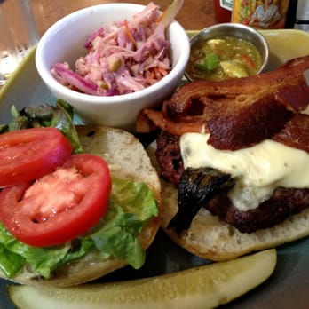 Linn's Restaurant - Pasilla pepper jack burger with apple olallieberry slaw - American Near Me - Cambria, California Linn's Restaurant - Pasilla pepper jack burger with apple olallieberry slaw - American Near Me - Cambria, California