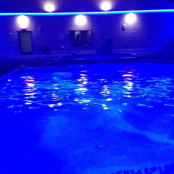 Seaport Resort & Marina - Salt water pool - Hotels Near Me - Fairhaven, Massachusetts